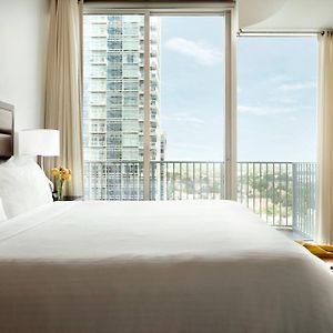 One-Bedroom King Suite